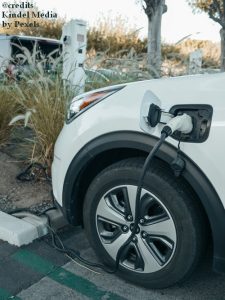 Rifornimento elettrico auto elettrica